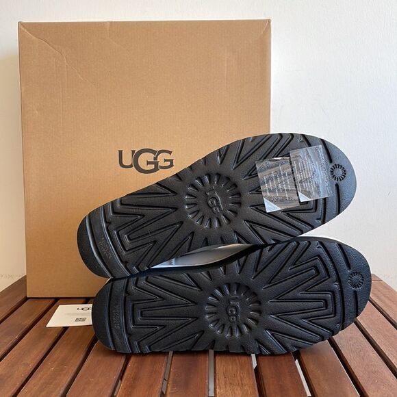 UGG Classic Mini Platform Ultra Matte White Women Size 11 - Picture 12 of 15